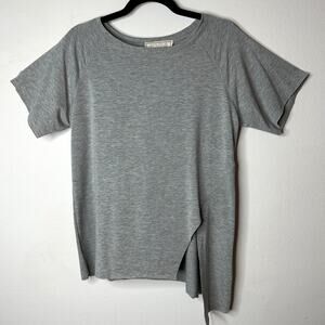 Sinuous Casual Gray Asymmetrical Hem Short Sleeve Relaxed Tee Round Neck Medium